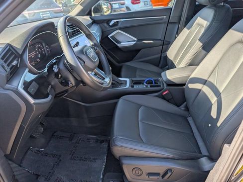 Used 2022 Audi Q3 2.0T Premium image 23