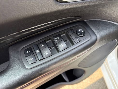 Used 2021 Dodge Durango R/T image 36