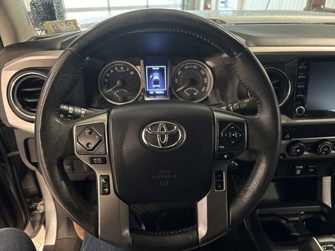 Used 2020 Toyota Tacoma SR5 image 14