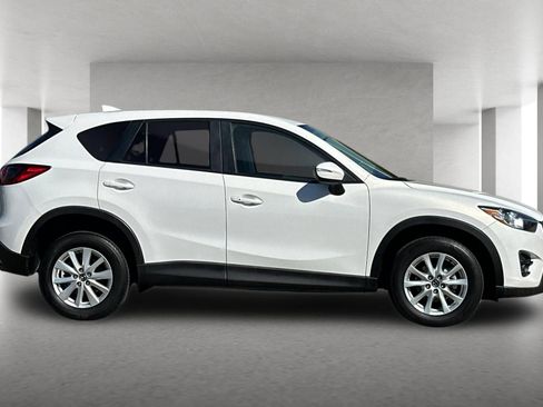 Used 2016 MAZDA CX-5 Touring image 3