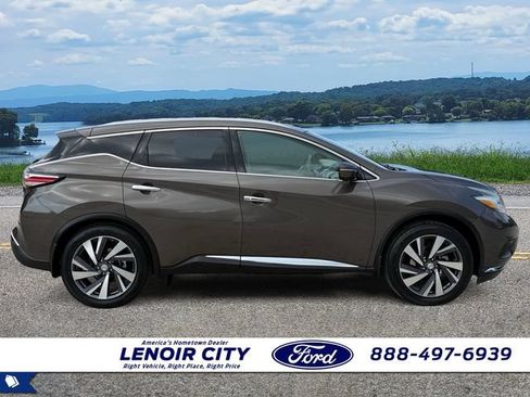 Used 2015 Nissan Murano Platinum w/ Platinum Technology Package AWD/4WD image 2