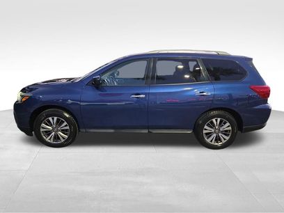 Used 2020 Nissan Pathfinder SV