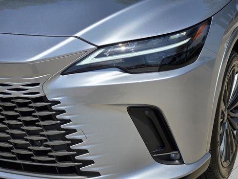 New 2026 Lexus RX 450h AWD image 21