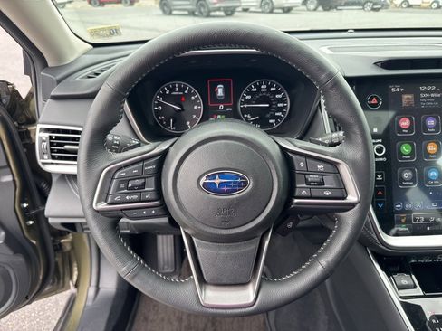 Certified 2025 Subaru Outback Limited image 29