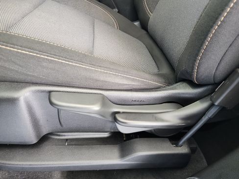 Used 2020 Chevrolet Traverse LS FWD image 15