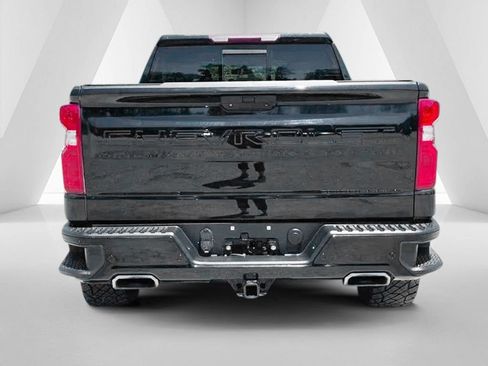 Used 2021 Chevrolet Silverado 1500 LT Trail Boss w/ Convenience Package II AWD/4WD image 5