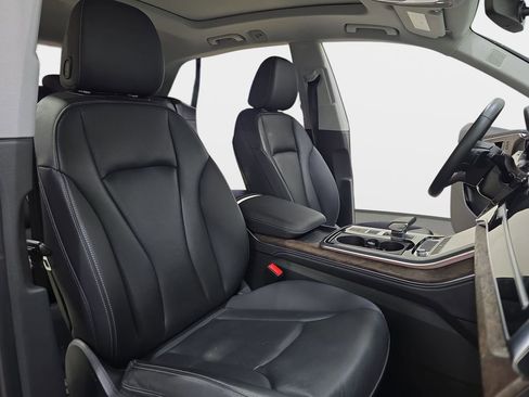 Certified 2023 Audi Q8 Premium Plus AWD/4WD image 12