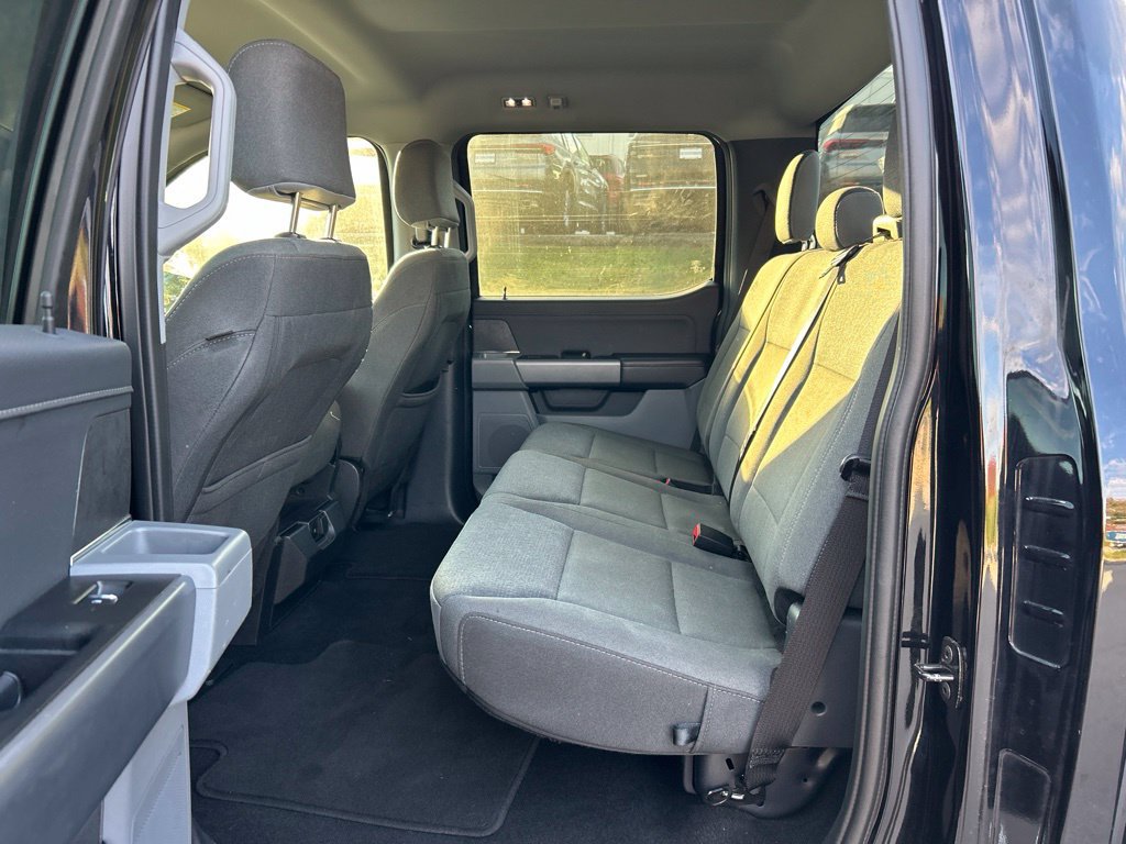 Used 2025 Ford F150 XLT w/ Equipment Group 301A Standard AWD/4WD image 9