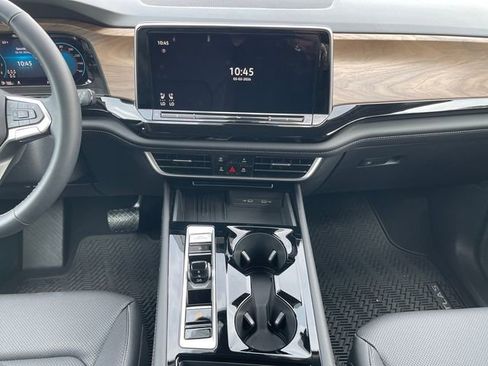 New 2026 Volkswagen Atlas SE AWD/4WD image 11