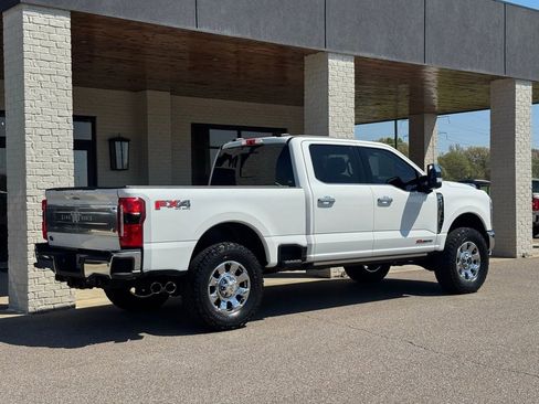 Used 2025 Ford F250 King Ranch w/ Chrome Package image 14