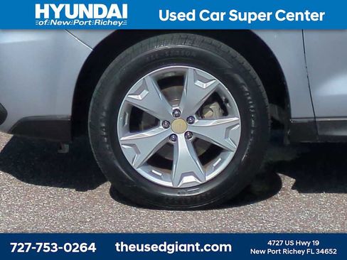 Used 2016 Subaru Forester 2.5i Premium w/ All-Weather Package AWD/4WD image 10
