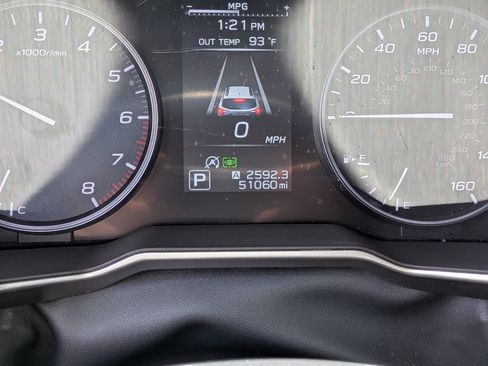 Used 2023 Subaru Outback Limited AWD/4WD image 29