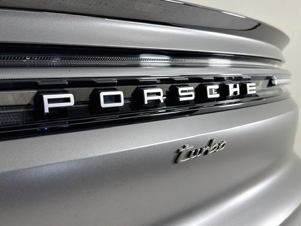 Used 2025 Porsche Cayenne Turbo AWD/4WD image 29