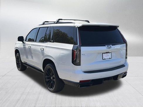 Used 2021 Cadillac Escalade Sport w/ Driver Assist Tech Package AWD/4WD image 8