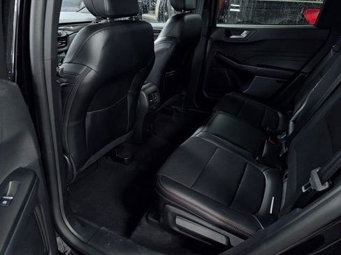 Used 2025 Ford Escape ST-Line AWD/4WD image 17