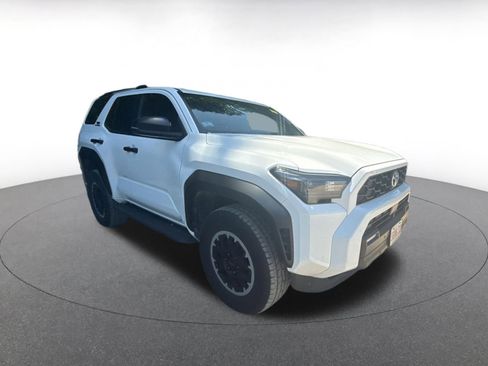 Used 2025 Toyota 4Runner TRD Off-Road AWD/4WD image 3