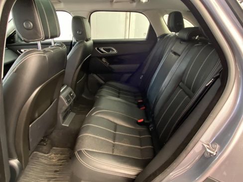 Used 2020 Land Rover Range Rover Velar S AWD/4WD image 19