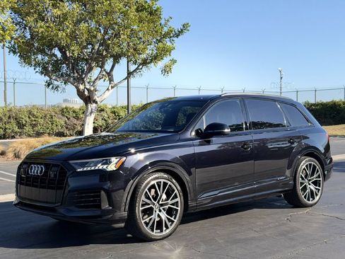 Used 2021 Audi Q7 3.0T Prestige w/ Prestige Package AWD/4WD image 2