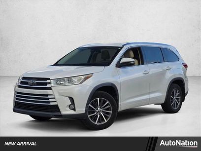 Used 2017 Toyota Highlander XLE