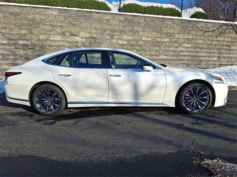 Used 2019 Lexus LS 500 AWD image 7