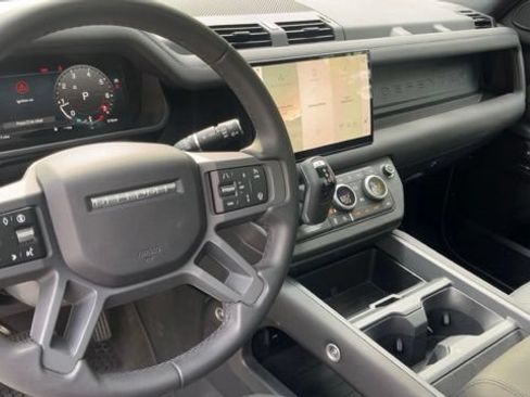 Certified 2025 Land Rover Defender 110 S AWD/4WD image 6