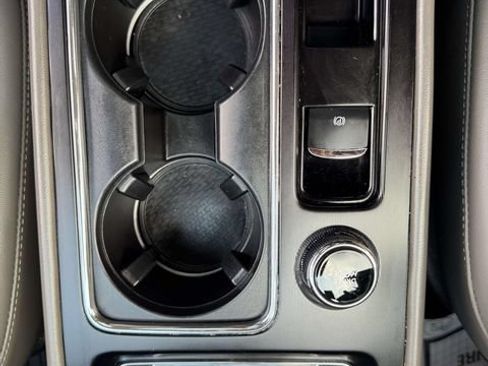 Used 2023 Lincoln Corsair AWD w/ Equipment Group 101A image 21