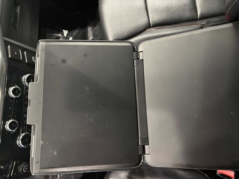 Certified 2022 Ford F150 Lariat w/ Equipment Group 502A High image 18