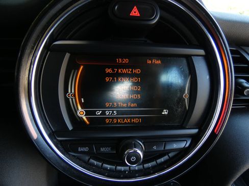 Used 2018 MINI Cooper 2-Door Hardtop FWD image 45