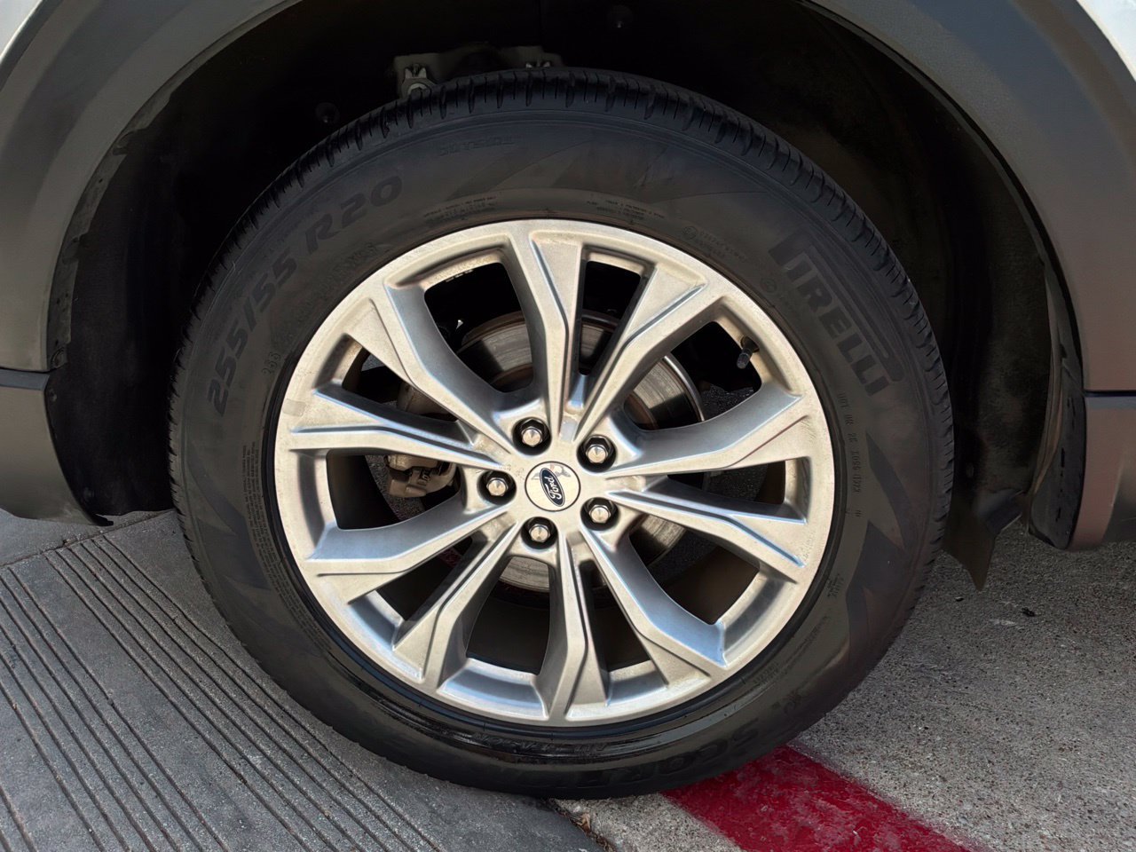 Used 2023 Ford Explorer Limited RWD image 8