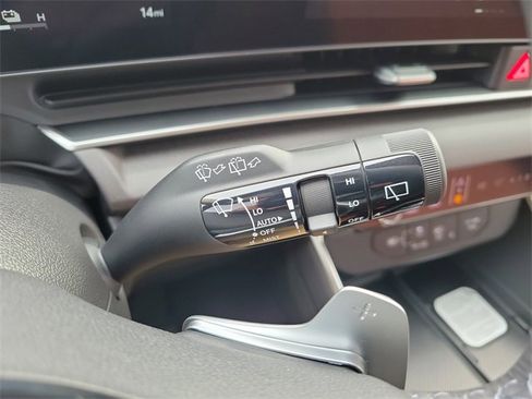 New 2026 Kia Carnival SX image 31