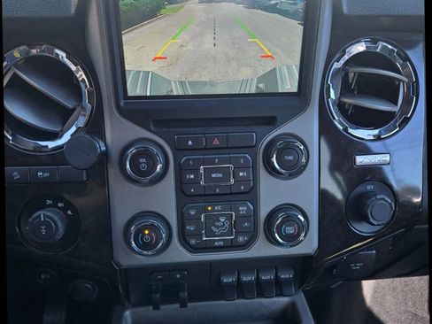 Used 2015 Ford F250 Platinum w/ FX4 Off-Road Package image 10