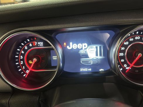 Used 2022 Jeep Gladiator Mojave w/ Cold Weather Group AWD/4WD image 21
