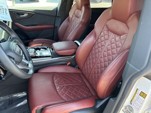 Certified 2023 Audi SQ8 Prestige w/ Prestige Package AWD/4WD image 21