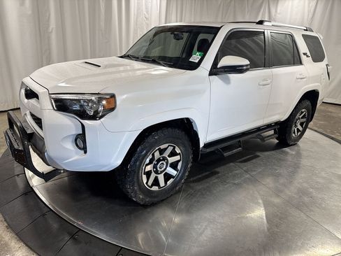 Used 2018 Toyota 4Runner TRD Off-Road Premium w/ Wilderness Package image 1