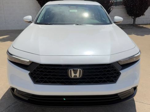 New 2026 Honda Accord LX image 8