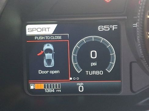 Used 2020 Ferrari F8 Tributo RWD image 18