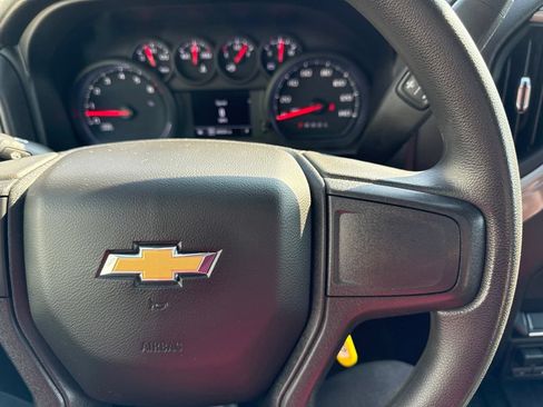 Used 2022 Chevrolet Silverado 2500 Custom w/ Custom Value Package AWD/4WD image 34