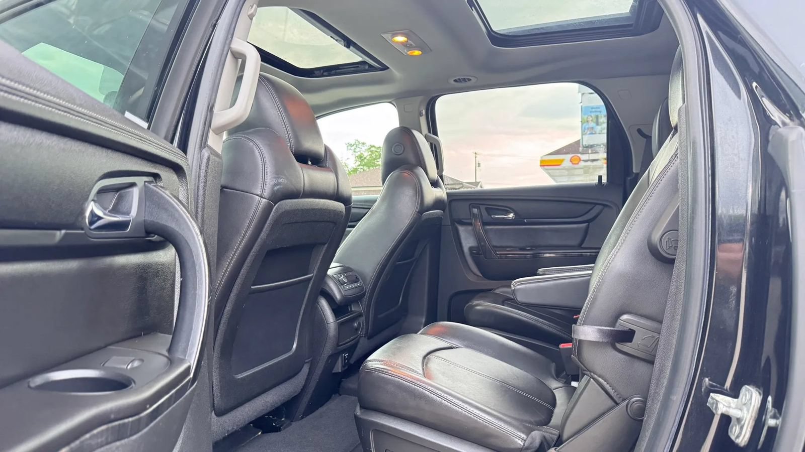 Used 2015 GMC Acadia SLT w/ Premium Edition FWD image 18