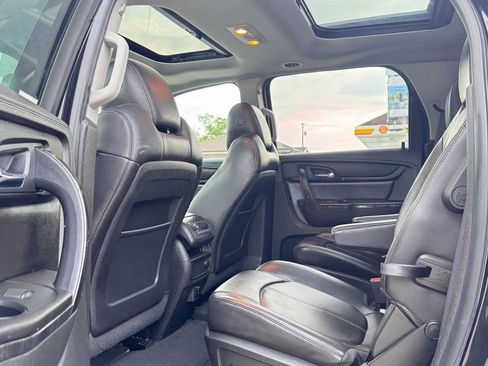 Used 2015 GMC Acadia SLT w/ Premium Edition FWD image 18