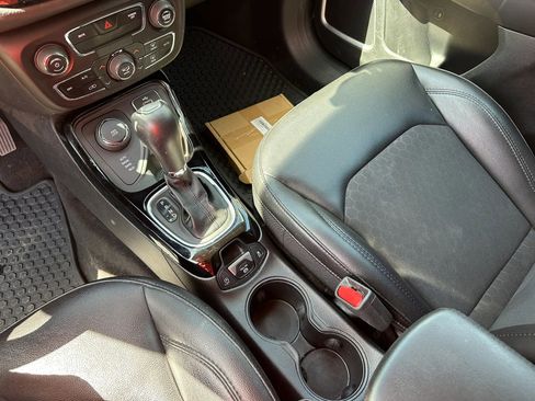 Used 2018 Jeep Compass Latitude w/ Popular Equipment Group AWD/4WD image 20