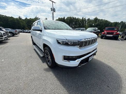 Certified 2022 Jeep Grand Wagoneer Series I w/ HD Trailer Tow Package AWD/4WD image 7