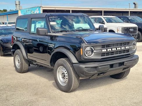 New 2026 Ford Bronco 2-Door image 1