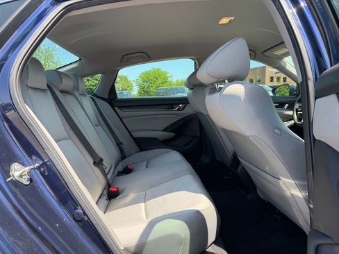 Used 2020 Honda Accord LX image 12