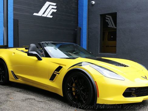 Used 2019 Chevrolet Corvette Grand Sport image 3