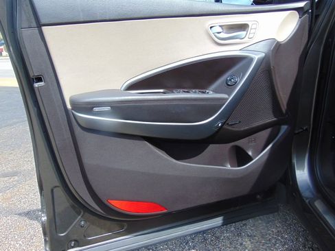 Used 2014 Hyundai Santa Fe Sport w/ Technology Package 04 FWD image 24