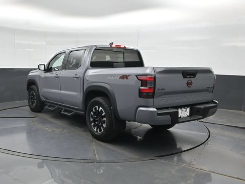 Used 2022 Nissan Frontier PRO-4X w/ Off-Road Protection Package AWD/4WD image 8