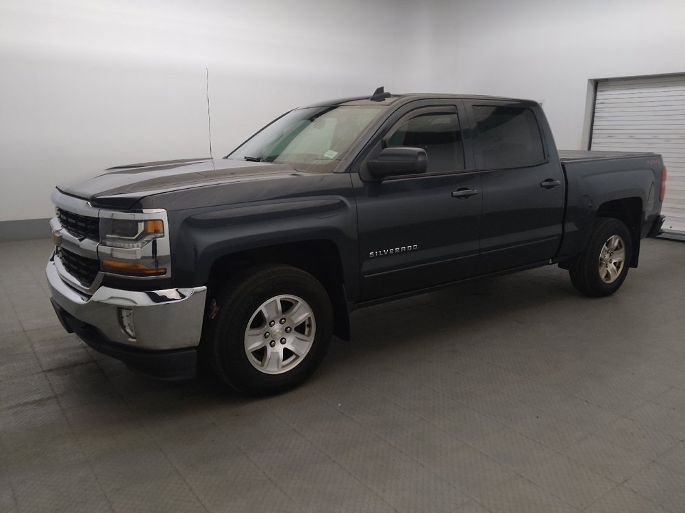 Used 2018 Chevrolet Silverado 1500 LT w/ All Star Edition AWD/4WD image 2