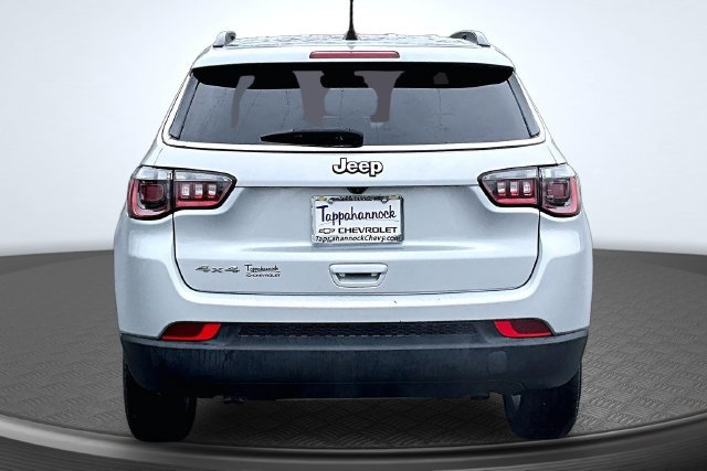 Used 2024 Jeep Compass Latitude AWD/4WD image 5