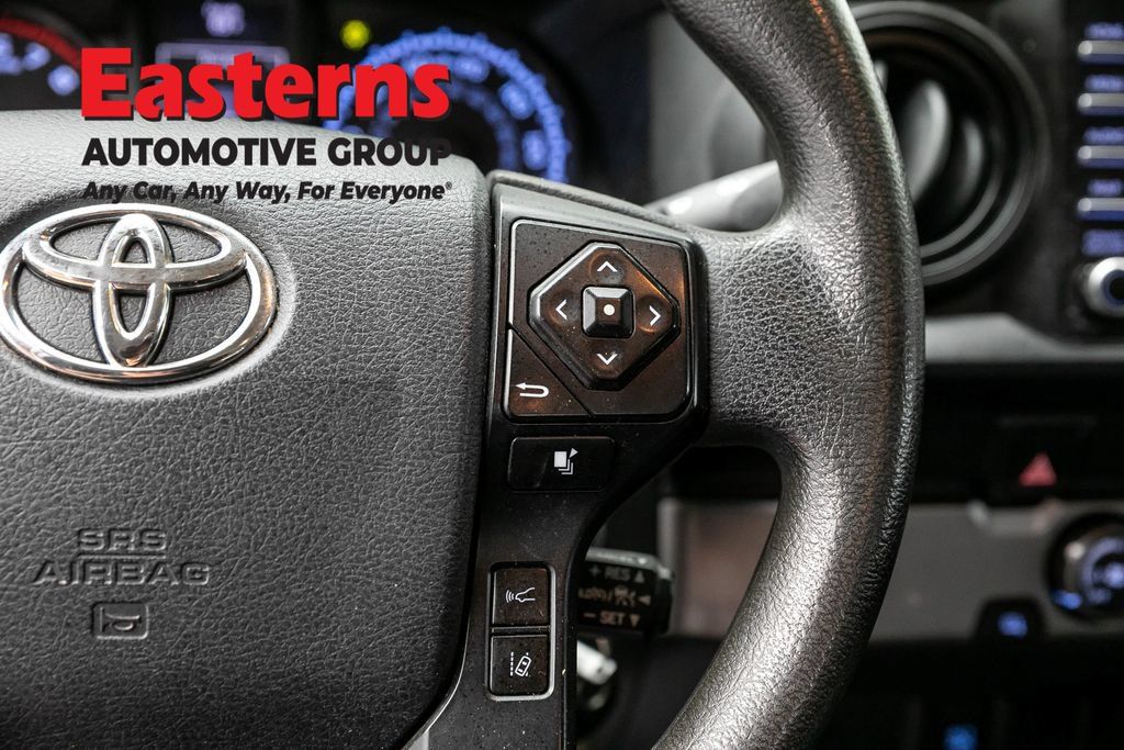 Used 2020 Toyota Tacoma SR RWD image 17