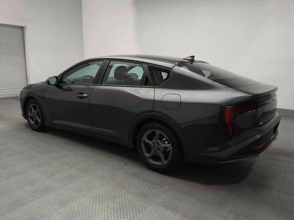 Used 2025 Kia K4 FWD image 3